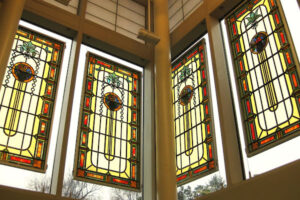 Link to information about Tiffany windows.