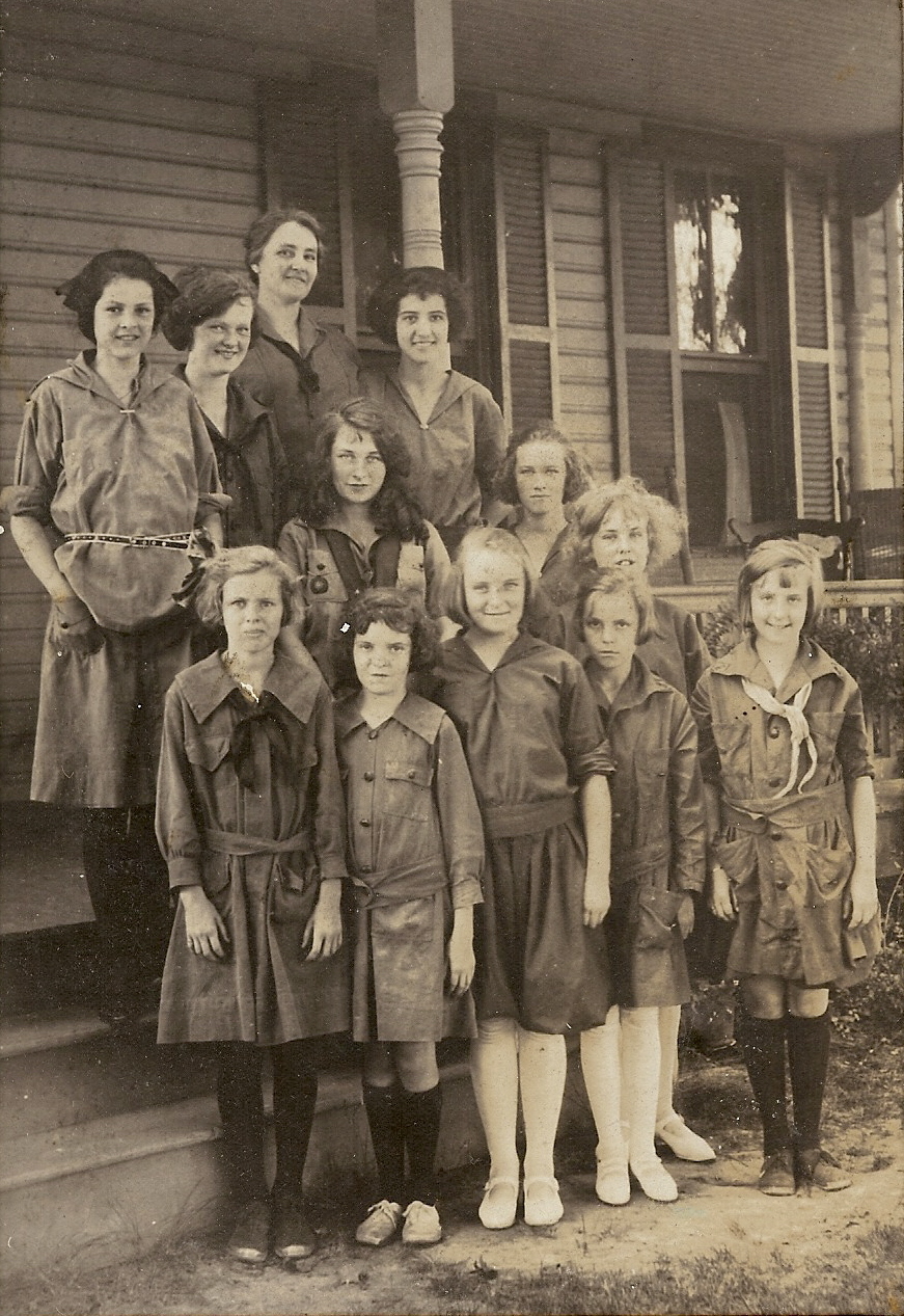 black and white photo of an Arlington Girl Scout troop