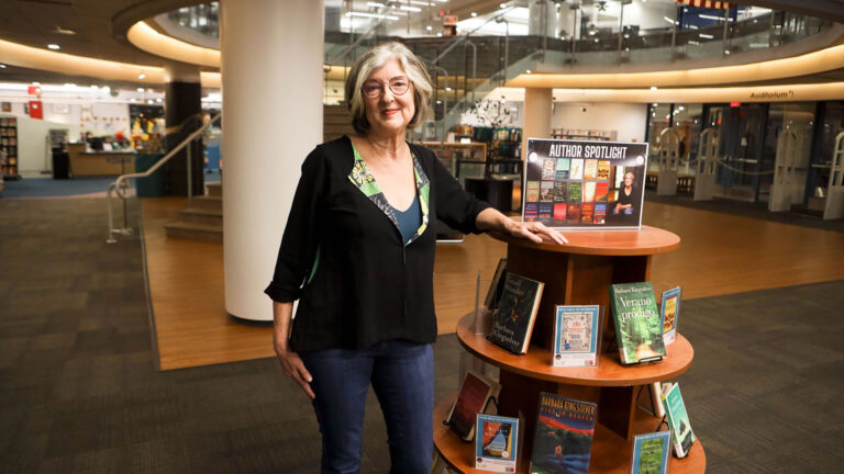 Photo of author Barbara Kingsolver by Daniel Rosenbaum.